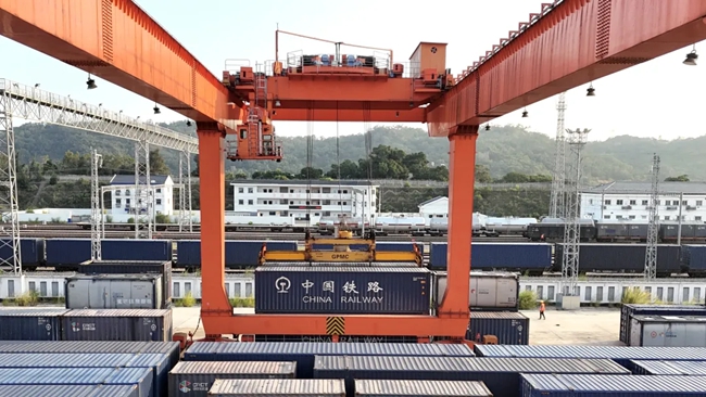 多式聯運班列的開通提升了貨物運輸時效