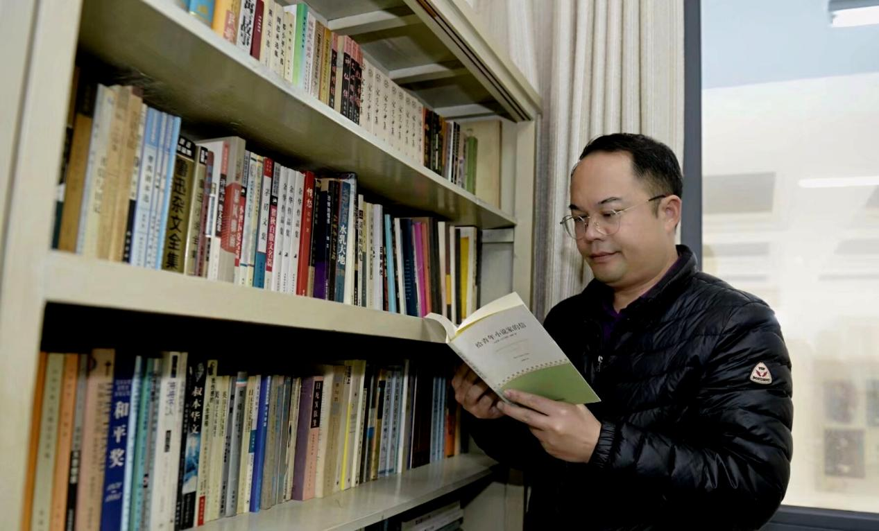 福建省藝術研究院副院長、福建省作家協會副主席傅翔。受訪者供圖