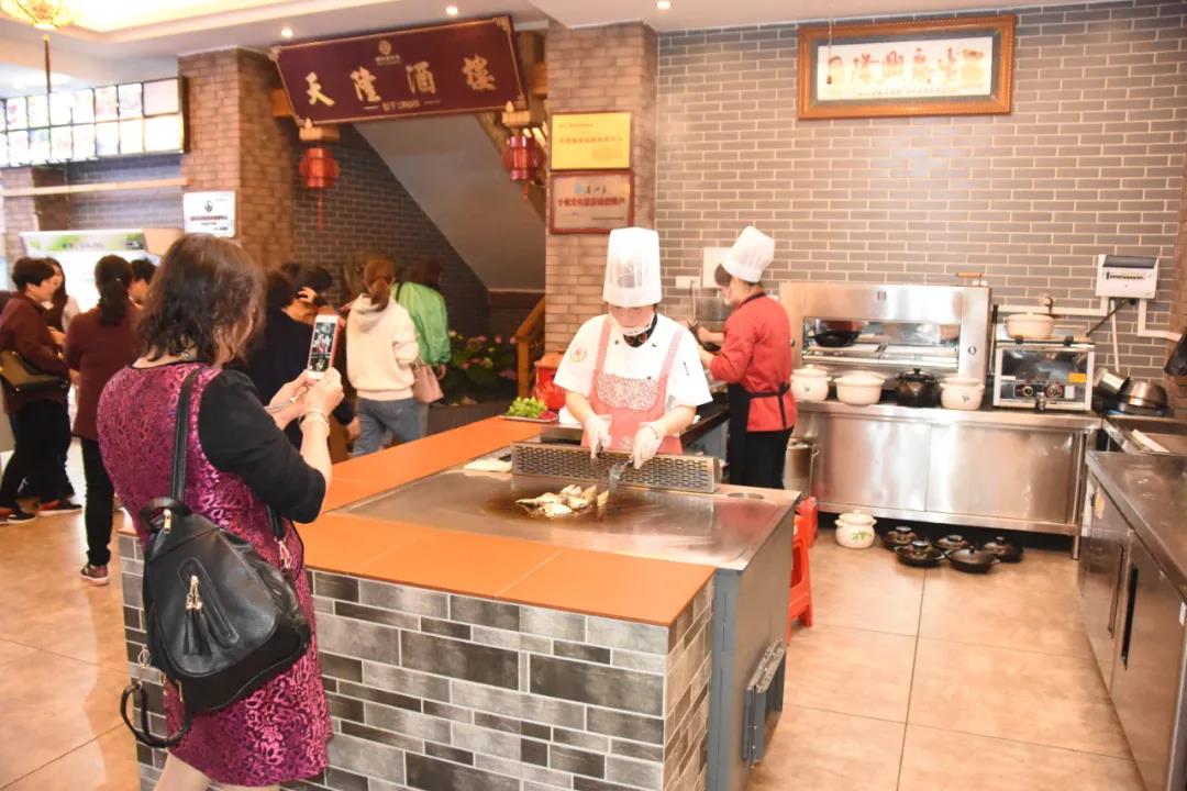 湄洲岛上酒楼民宿全电厨房改造