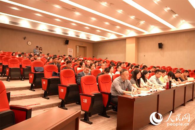 培訓現場。實習生 鄭舒塵攝