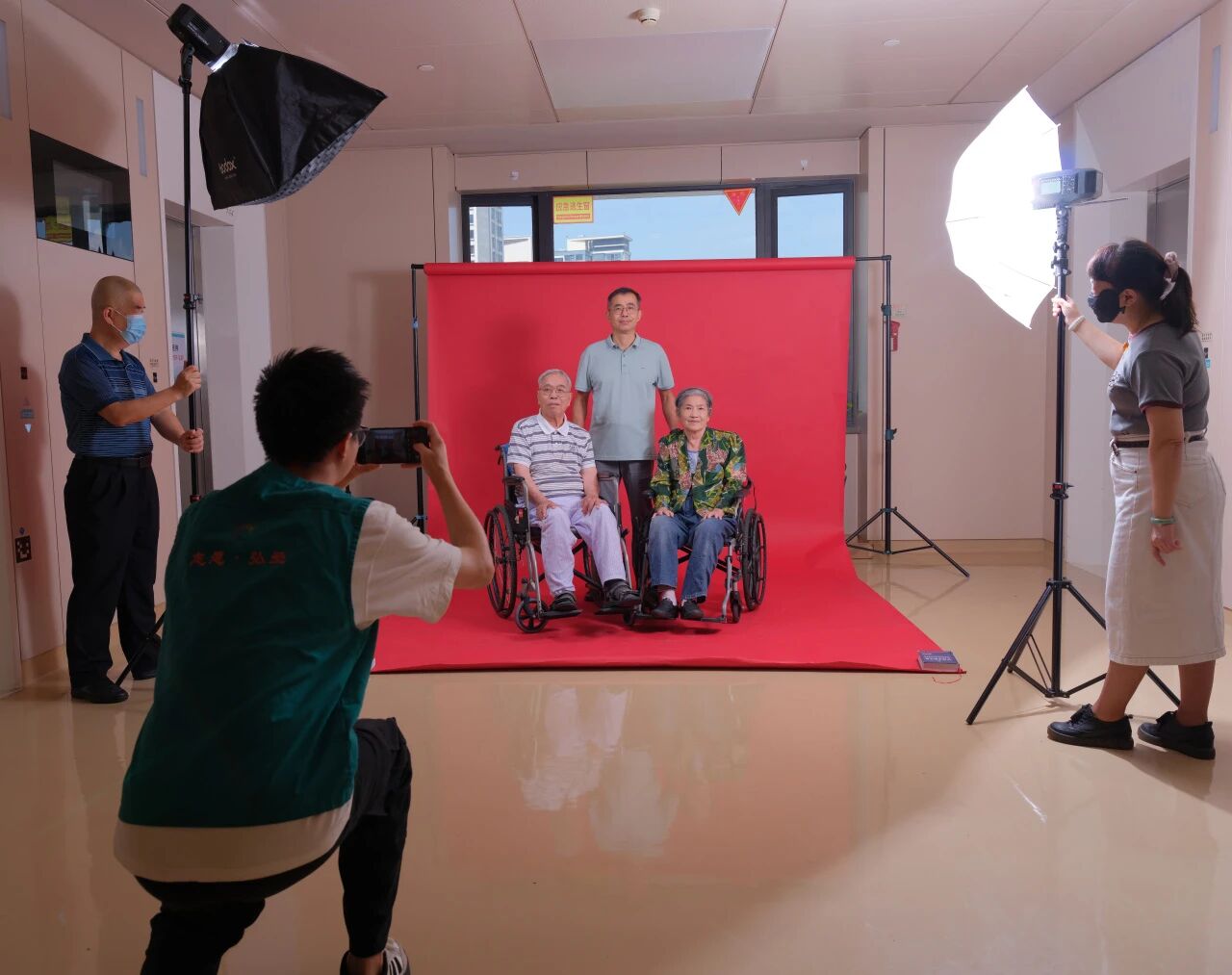 全家福拍摄现场