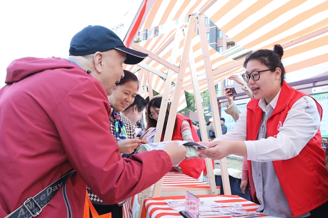 活動設置“文明有禮”“文明集市”兩大模塊