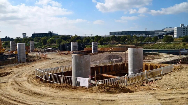 元海六路连接线工程施工现场