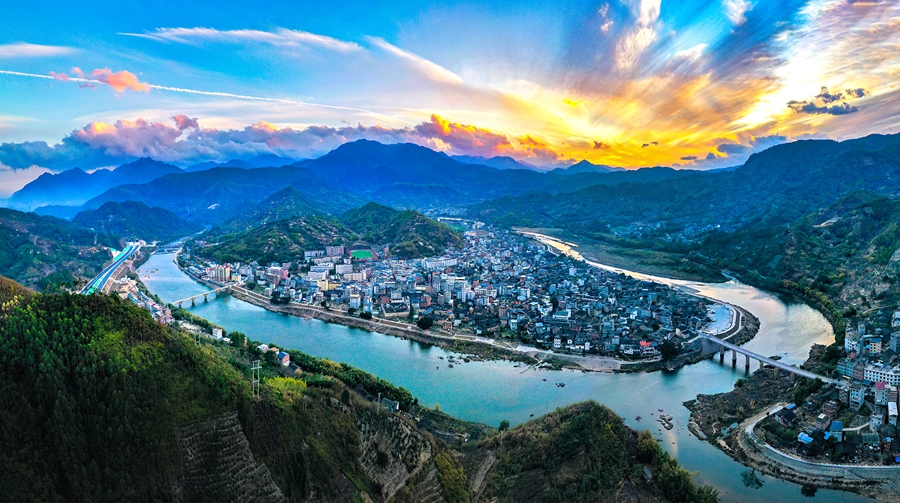 大樟溪穿城而过。福州市水利局供图