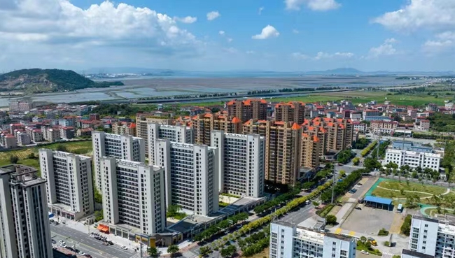 “十四五”期间，江阴港城经济区累计实施超百个基础设施及公共服务项目