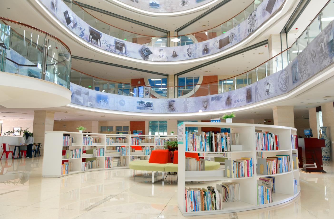 校园公共休闲区