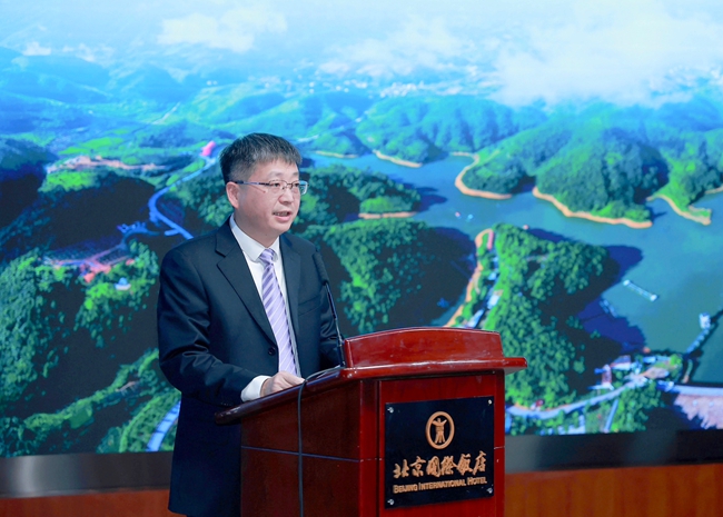 安溪县县长刘永强在2025年生态文明论坛上作经验交流