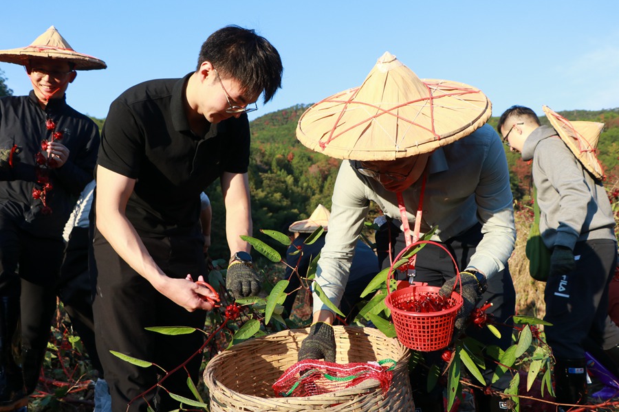 学员参加“四同”教育。龙岩市委党校供图