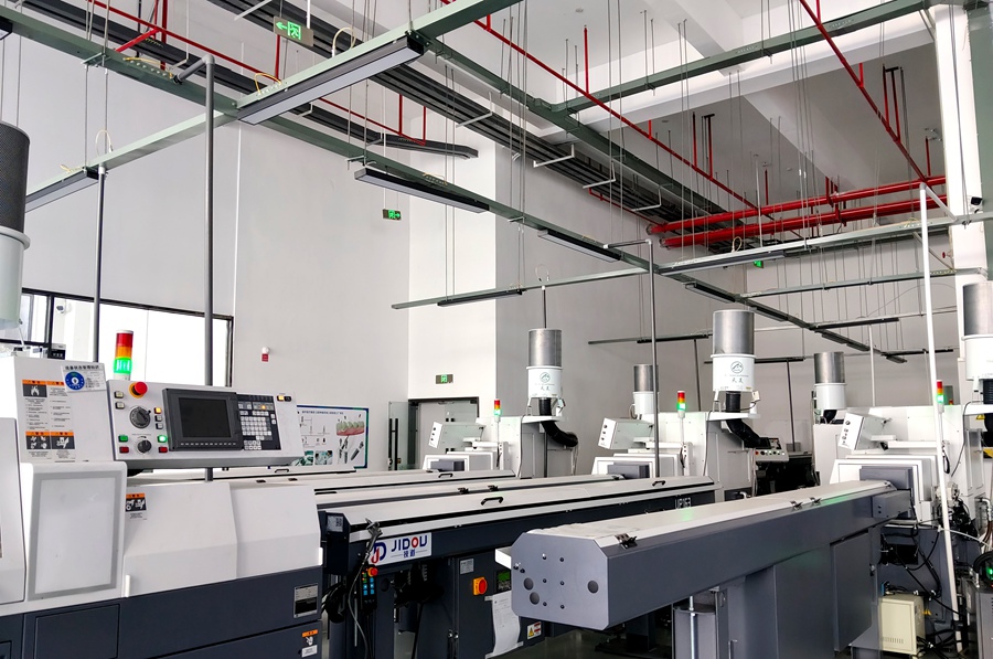 泉州市超维医疗科技有限公司自动化数控中心。企业供图