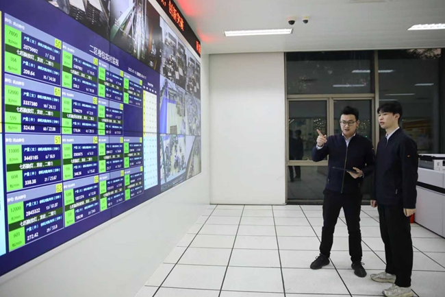 卷包车间青年党员交流业务经验