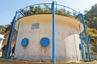 農村供水一體化淨水器。林心潔攝