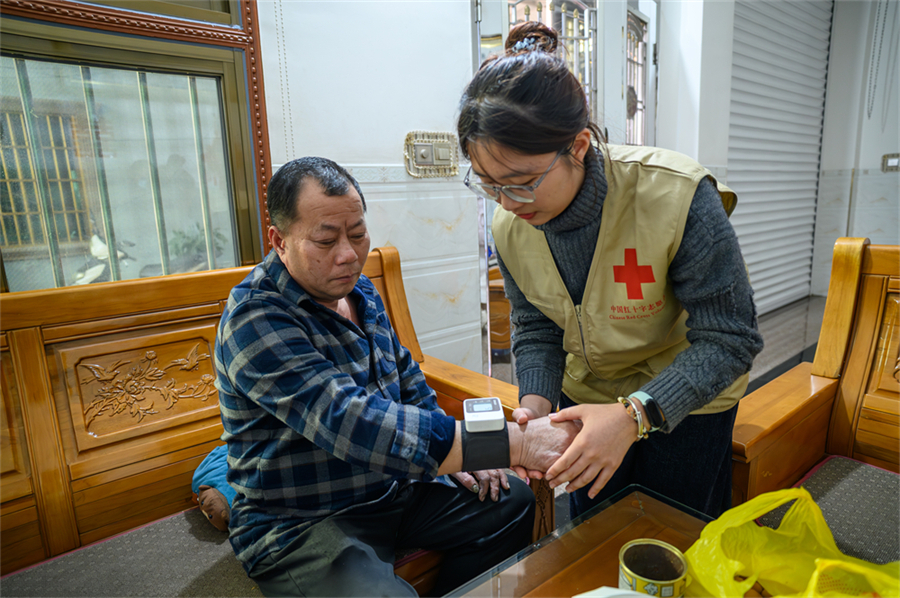 聚焦群众关切的健康问题