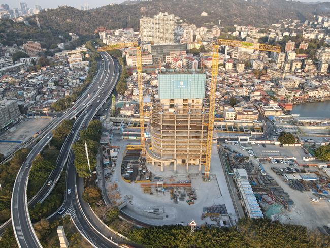 厦门海峡成功大厦项目施工现场