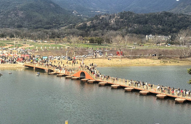 旅游景点人气旺