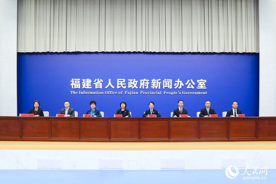 新闻发布会现场。人民网记者 陈永整摄