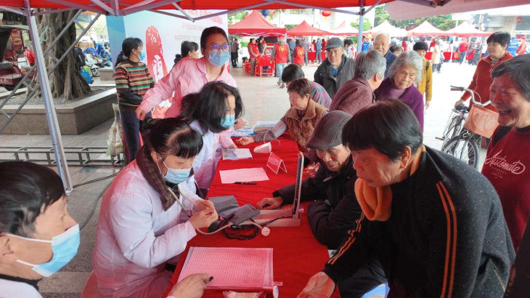 志愿服务活动现场