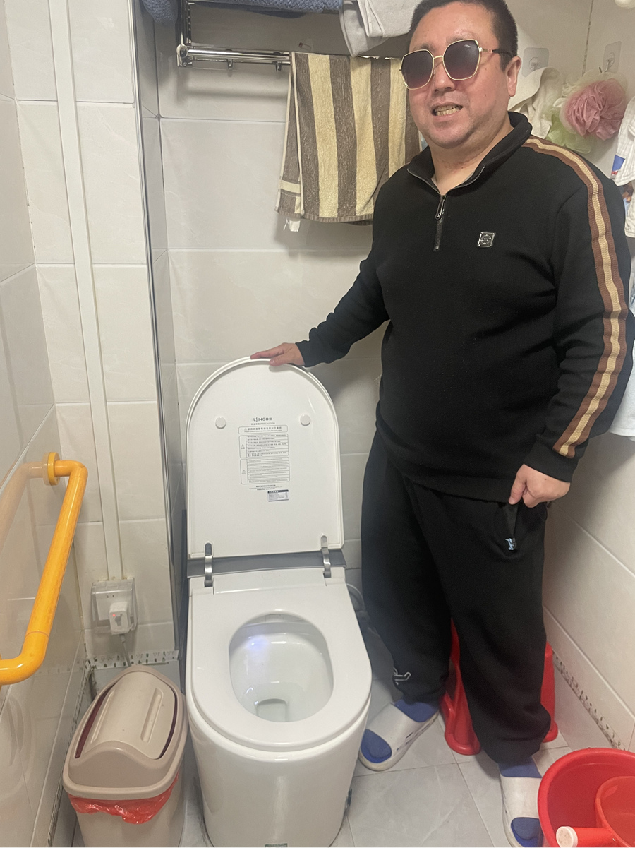 龙岩市残联将智能门锁、智能马桶盖、智能监控器等10类贴近残疾人家庭真实需求的智能设备纳入补贴范围，群众体验后满意度高