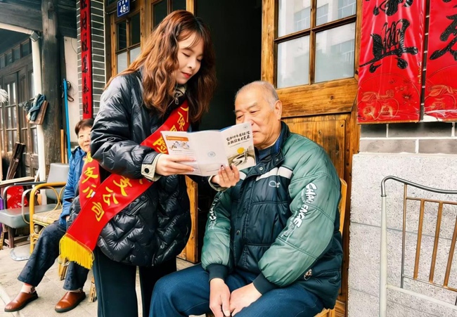 罗源溪尾街“银发课堂进院落”