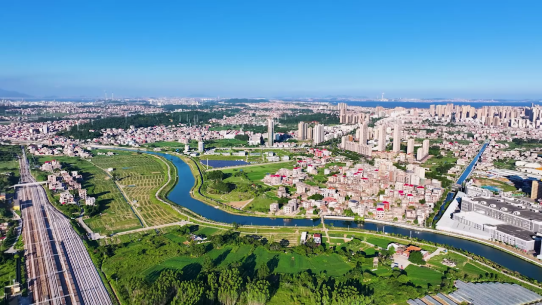 泉港区以坝头溪流域为单元，盘活存量转化遗产，推动“老资源催生新产业”。泉港区自然资源局供图