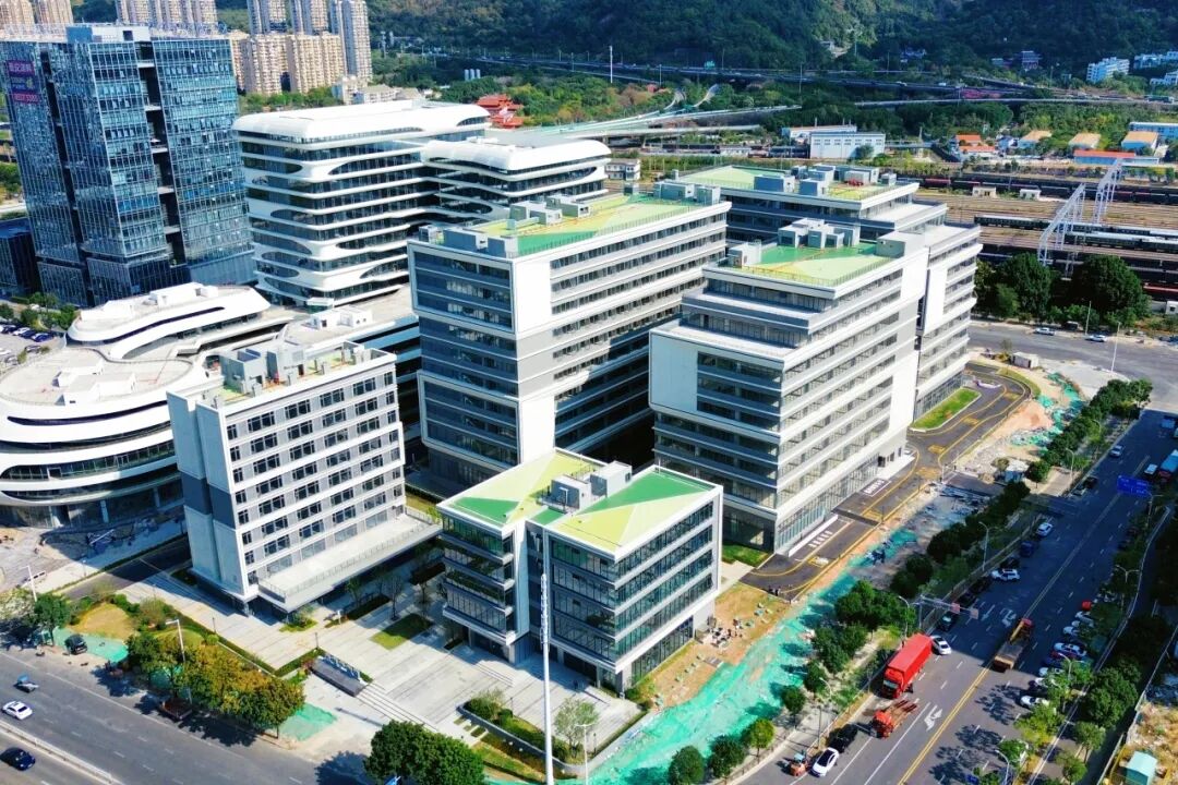 党建引领 “红链共园”——A2-B光电产业园