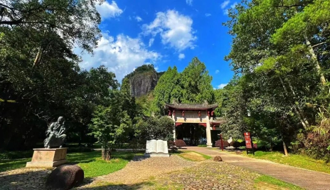 以实干实绩书写“武夷答卷