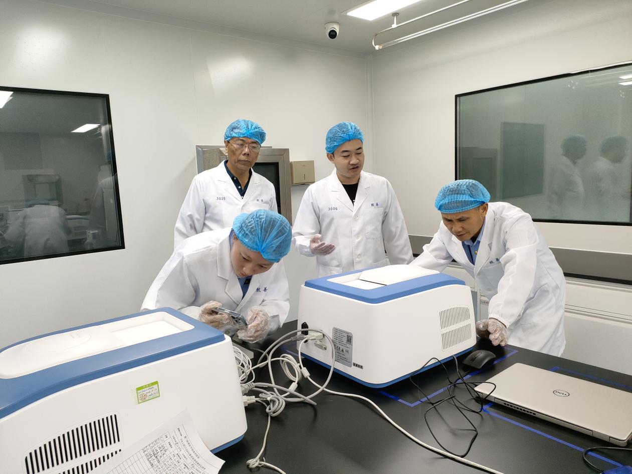 “翔安百业 春风行动”深入企业调研。翔安区市场监督管理局供图