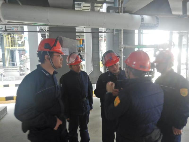 工作专班赴企业现场帮扶，精准指导项目环保合规建设。