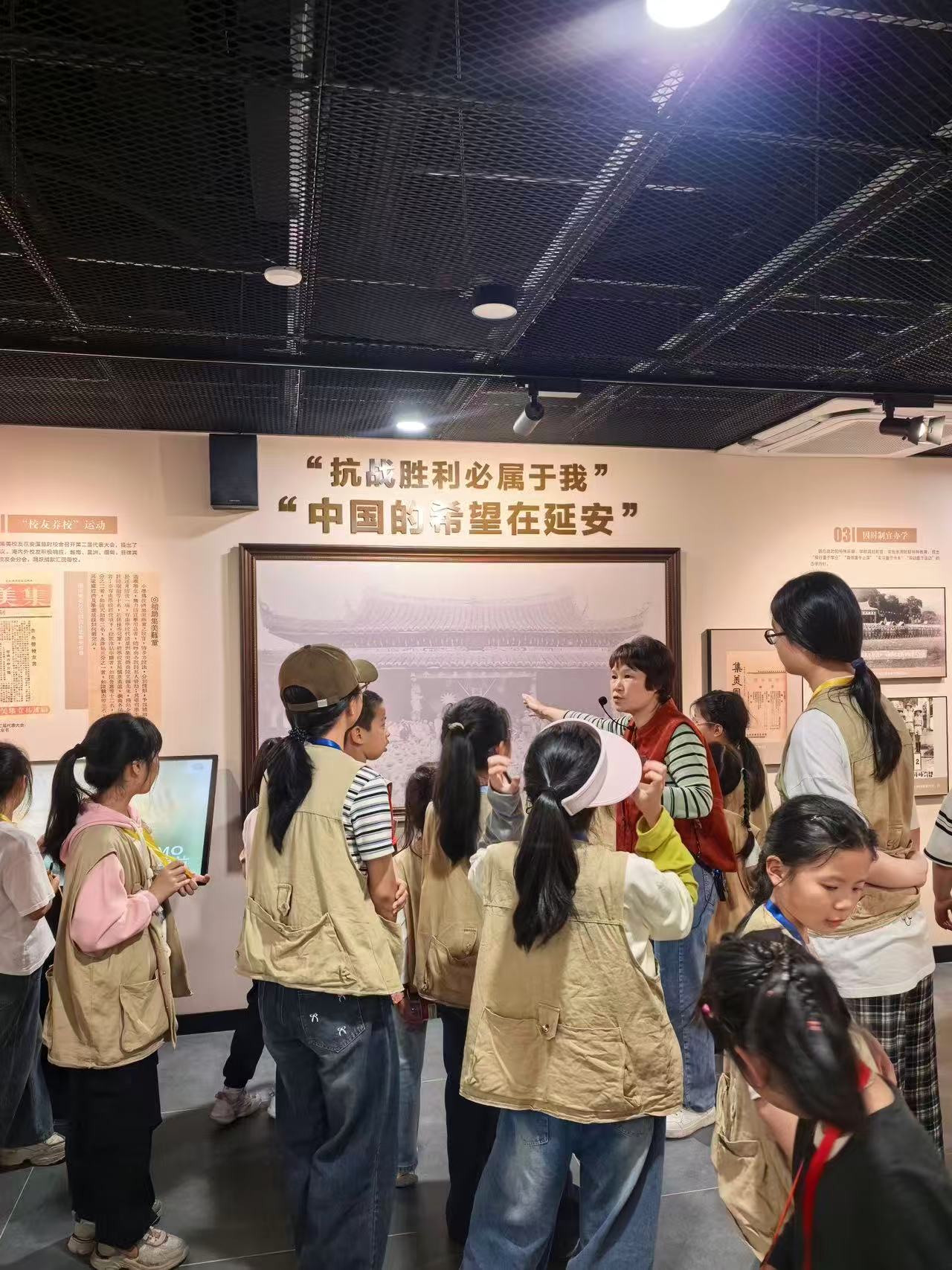 文旅推荐官参与志愿讲解