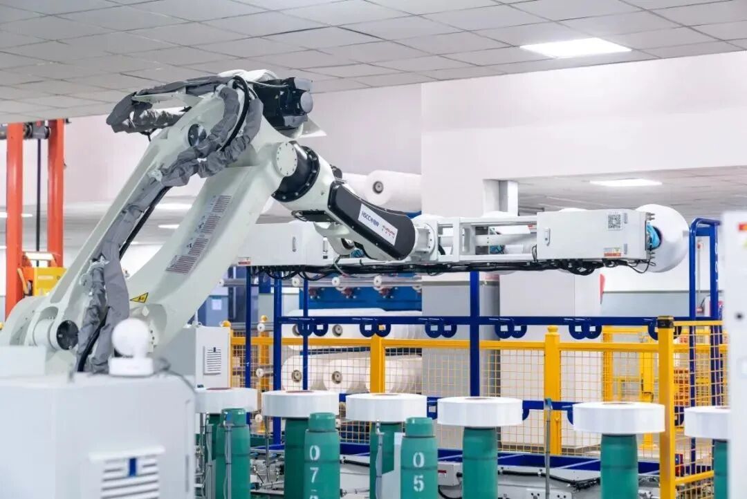 福建省恒申合纤科技有限公司数智化工厂。长乐区委宣传部供图