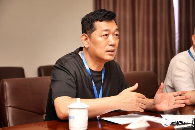 孙黎介绍特宝生物的创新发展历程。人民网记者 陈博摄