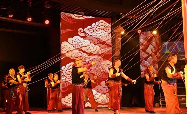 現場表演