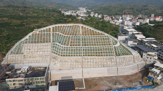 安溪縣龍涓鎮下洋村一處治理后的重大滑坡地質災害點俯瞰