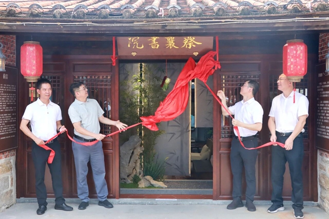 揭牌仪式。张九强摄