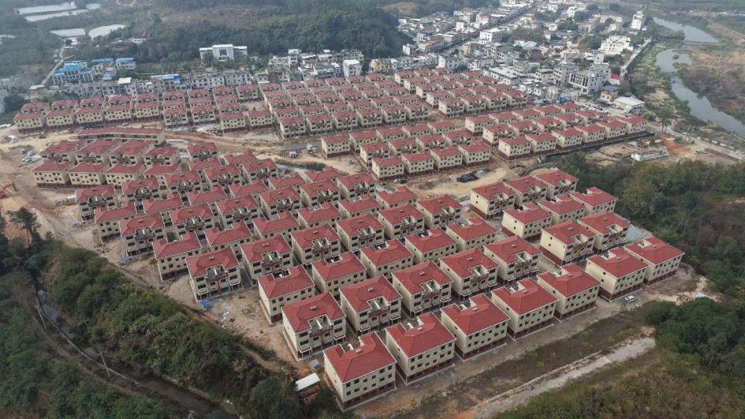 漳浦县中西移民新村（一期）安置房项目竣工交付。龙睿集团供图