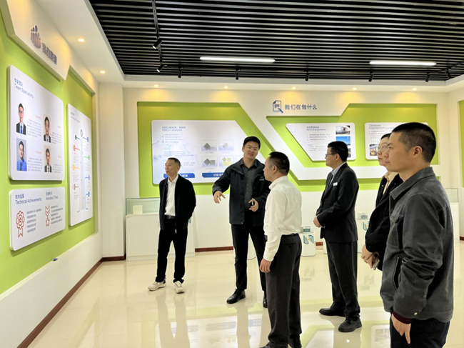 农行龙岩龙津支行联合龙岩高新区（经开区）“科技金融云桥”平台，开展“金融+科技”上门服务活动