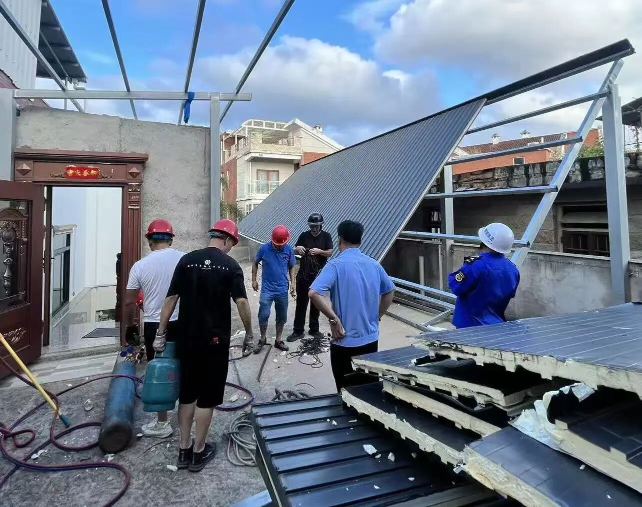 鲤城区城市管理和综合执法局会同区住建局推进在建项目安全生产隐患排查整治工作