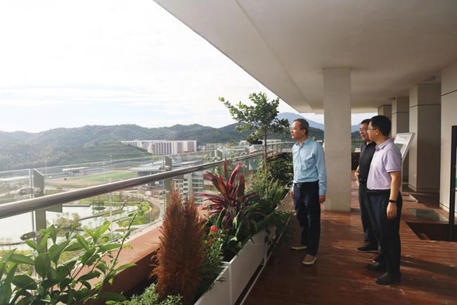 谢素原调研福建农林大学南平校区