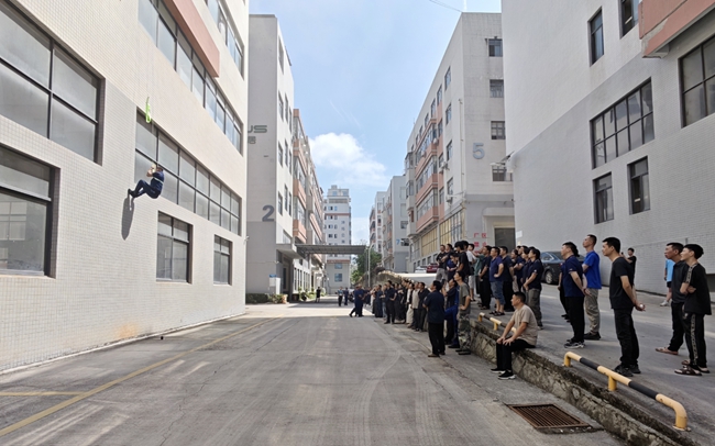 现场教学与实操训练