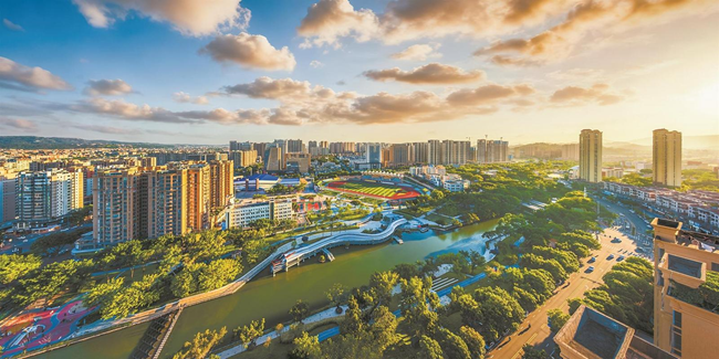 惠安中心城区在老旧小区改造后旧貌换新颜，展现宜居新貌。戴艺摄