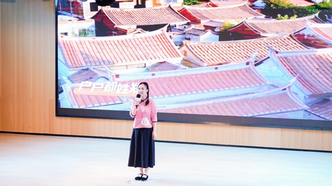 郭丽媛聚焦田墘红砖古厝，深挖建筑背后的家国情怀