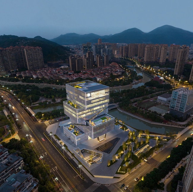 恒申集团总部大楼。福建省设计院供图