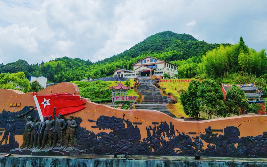 行进中国｜祠堂楹联又换新