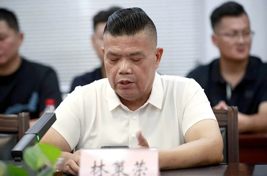 林策荣