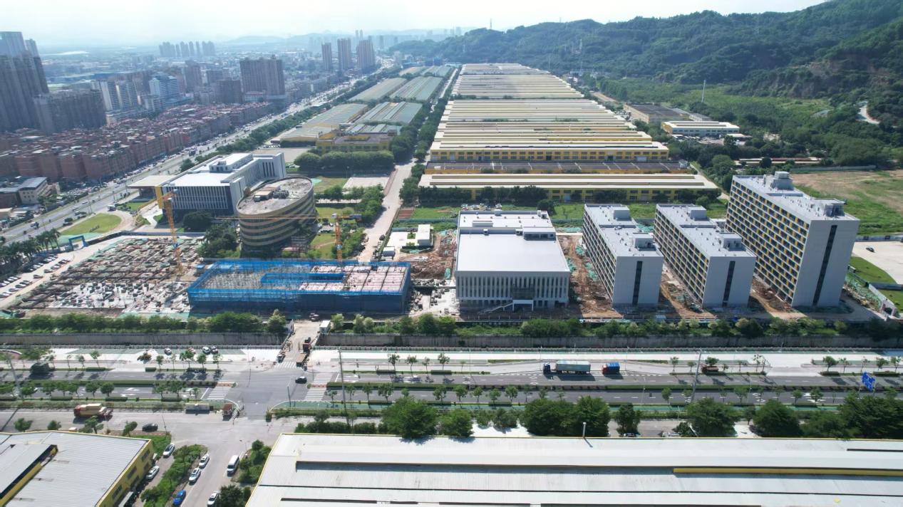 漳州市台商投资区龙池大型工业综合体改造项目建设如火如荼。漳州市自然资源局供图