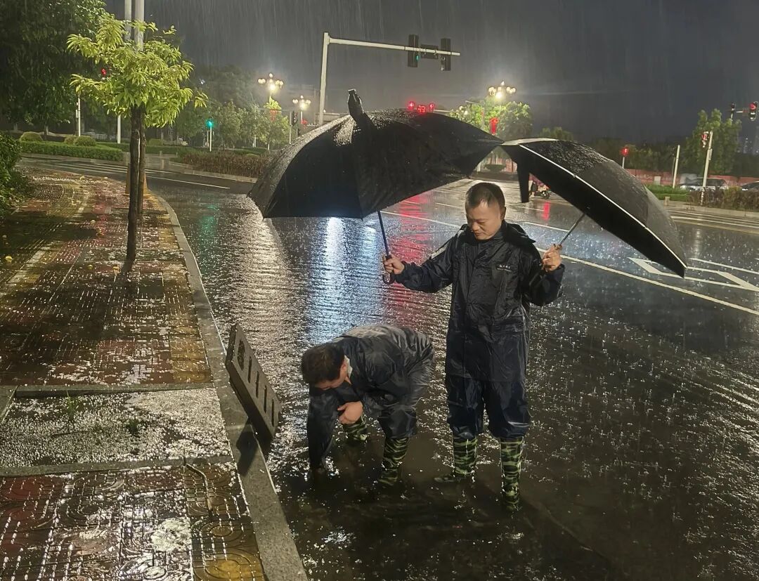 受台风“沙德尔”影响，云霄县出现集中降雨