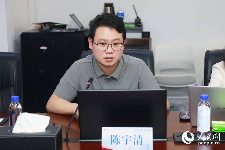 陈宇清围绕鼻咽癌早诊早治进行分享。人民网记者 陈永整摄