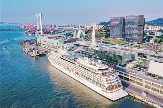 厦门国际邮轮母港——“海上世界”初步形成金融、服贸、法务、文化等产业集聚。（资料图）