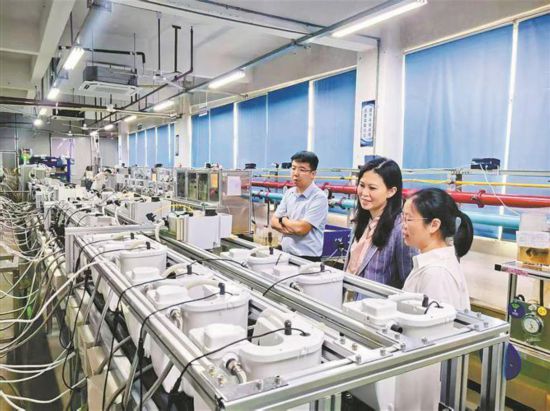 厦门建行精准服务致力于环境自动监测系统研发的高新技术企业，以绿色金融助力生态保护。厦门建行供图